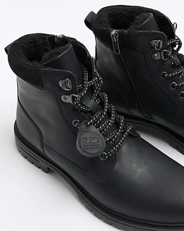 River Island leather padded collar boots< Essentials