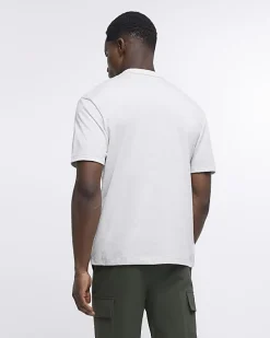 River Island multipack of 5 regular fit t-shirts< Essentials
