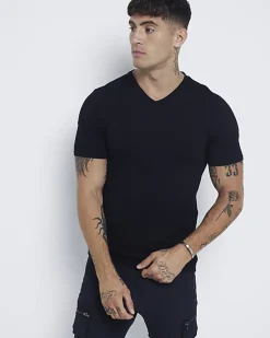 River Island muscle fit V neck t-shirt< Essentials