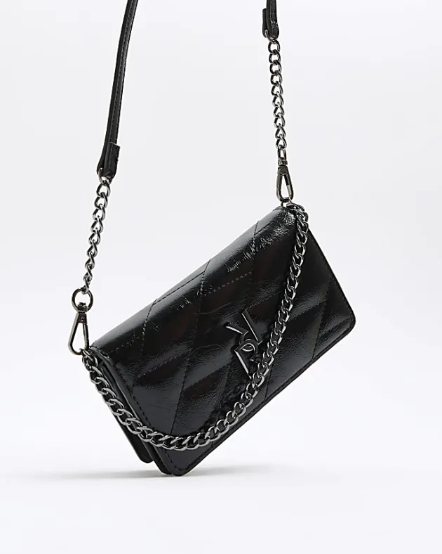 River Island quilted chain cross body bag< Bags, Purses & Luggage