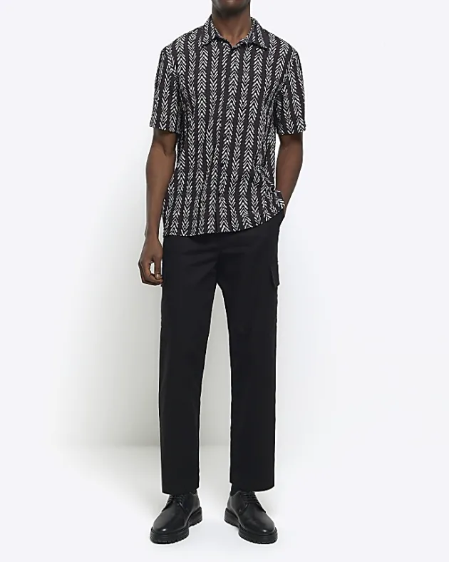 River Island regular fit crinkle arrow print shirt< Shirts