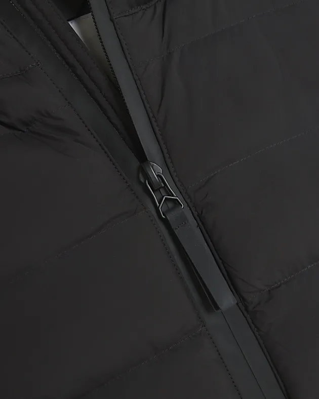 River Island regular fit quilted puffer gilet< Essentials