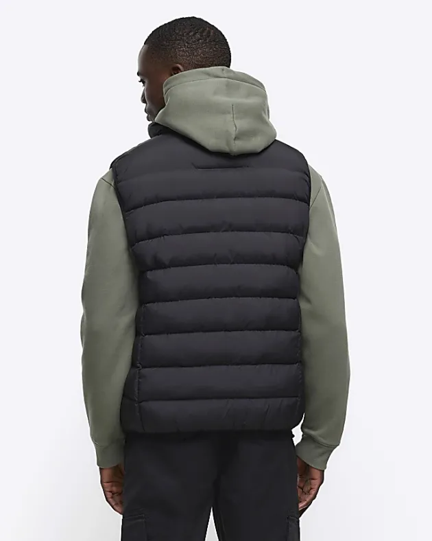 River Island regular fit quilted puffer gilet< Essentials
