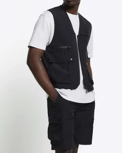 River Island regular fit utility cargo shorts< Shorts