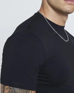 River Island RI studio muscle fit t-shirt< Essentials