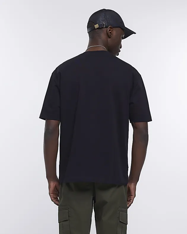 River Island RI studio oversized fit t-shirt< Essentials