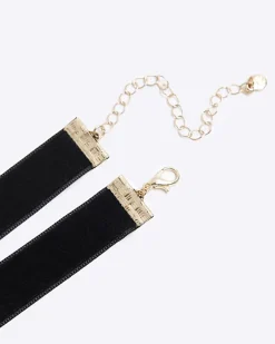 River Island velvet heart necklace< Jewellery