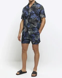 River Island regular fit botanical print shorts< Shorts
