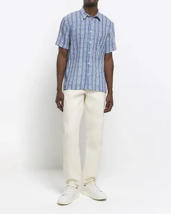 River Island regular fit crinkle arrow print shirt< Shirts