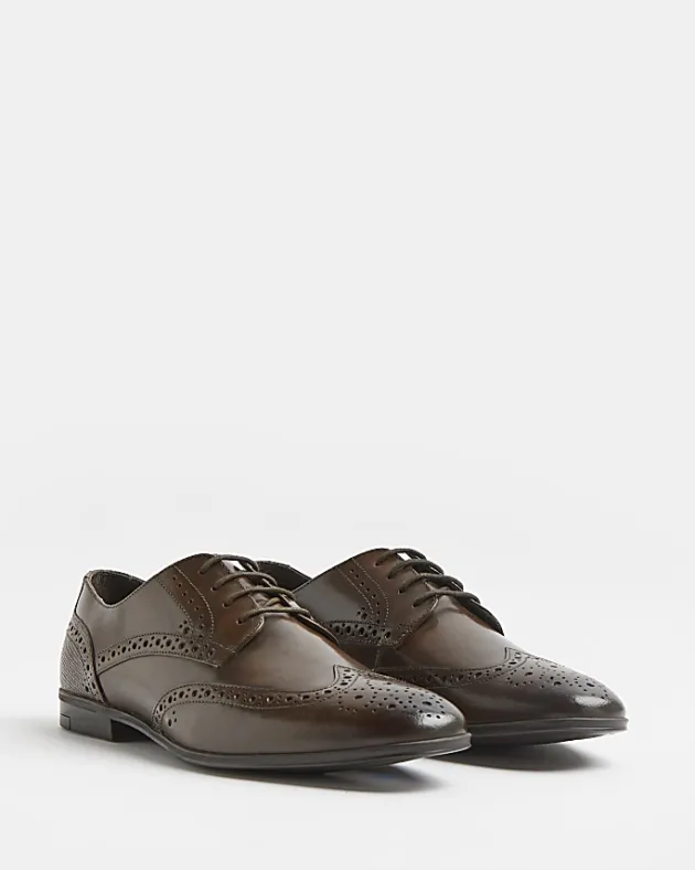 River Island lace up leather brogue derby shoes< Essentials