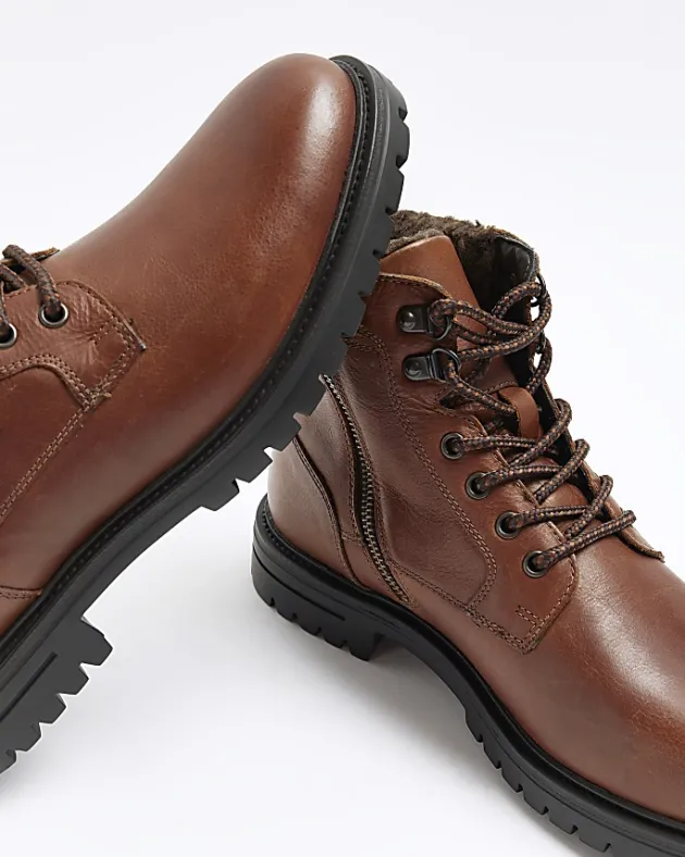River Island leather padded collar boots< Essentials