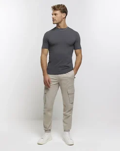 River Island muscle fit t-shirt< Essentials