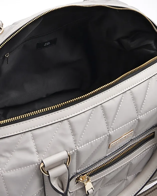 River Island quilted zip travel bag< Bags, Purses & Luggage