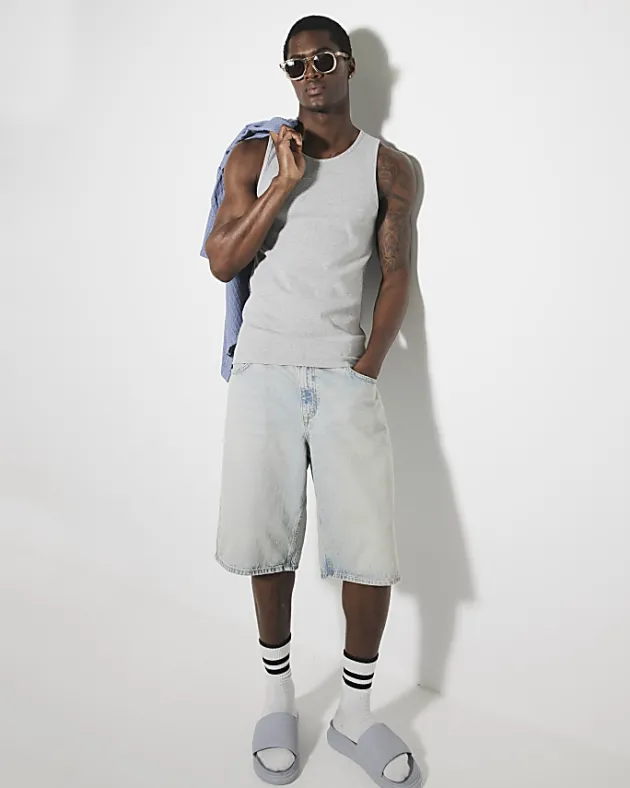River Island regular fit rib vest< Essentials