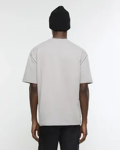 River Island RI studio oversized fit t-shirt< Essentials