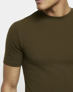River Island muscle fit t-shirt< Essentials