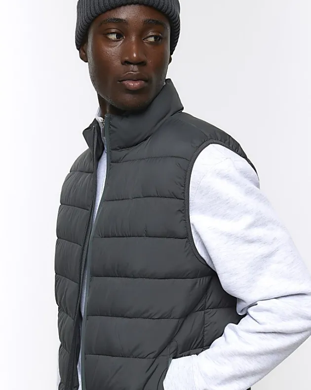 River Island regular fit padded gilet< Essentials