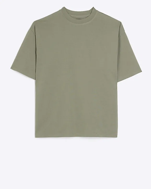 River Island RI Studio oversized fit t-shirt< Essentials