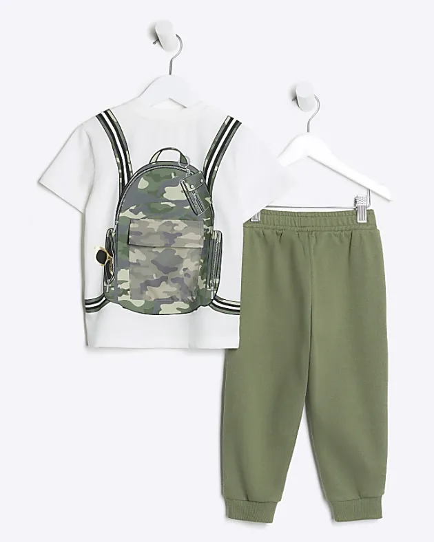 River Island Mini Boys backpack t-shirt set< 5 - 8 Yrs