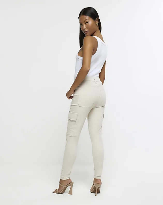 River Island Petite beige high waisted skinny cargo jeans< Petite
