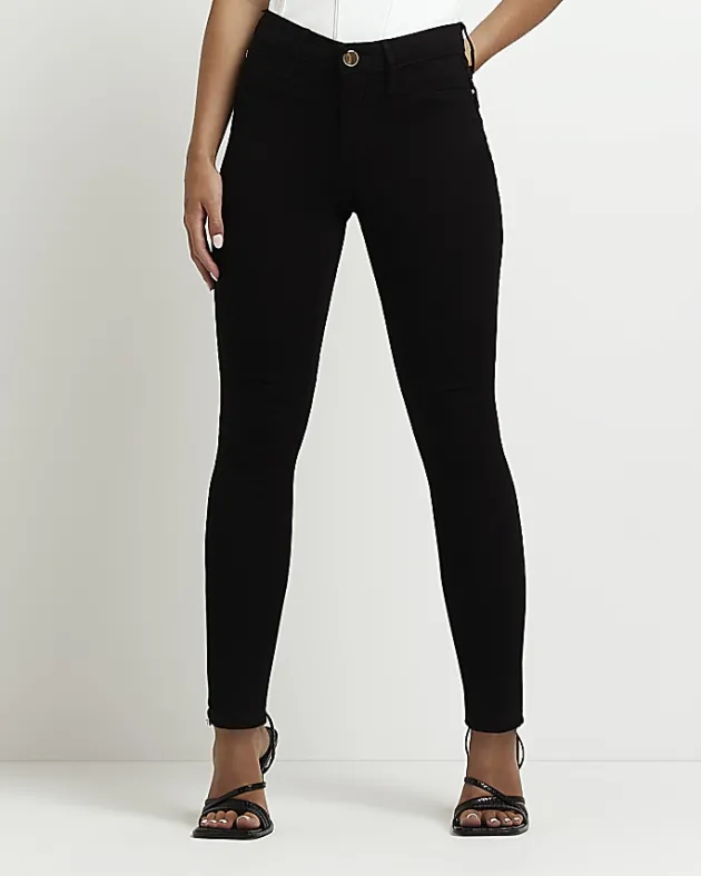 River Island Petite Molly mid rise skinny jeans< Petite