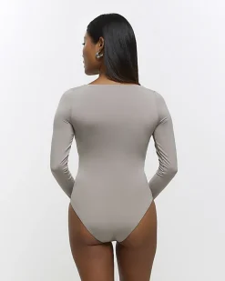 River Island Petite Clean Square Neck Body< Petite