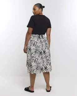 River Island Plus animal print t-shirt midi dress< Plus