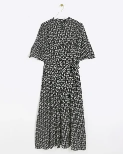 River Island Plus geometric belted midi shirt dress< Plus