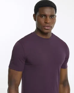 River Island muscle fit t-shirt< Essentials