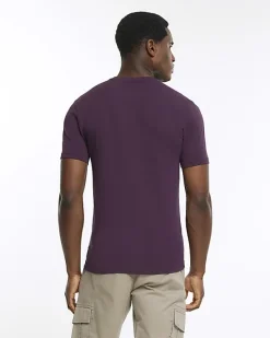 River Island muscle fit t-shirt< Essentials