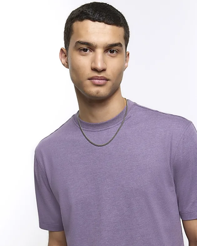 River Island regular fit t-shirt< Essentials