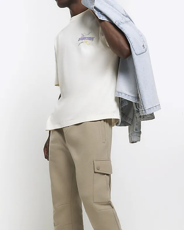 River Island regular fit cargo joggers< Joggers