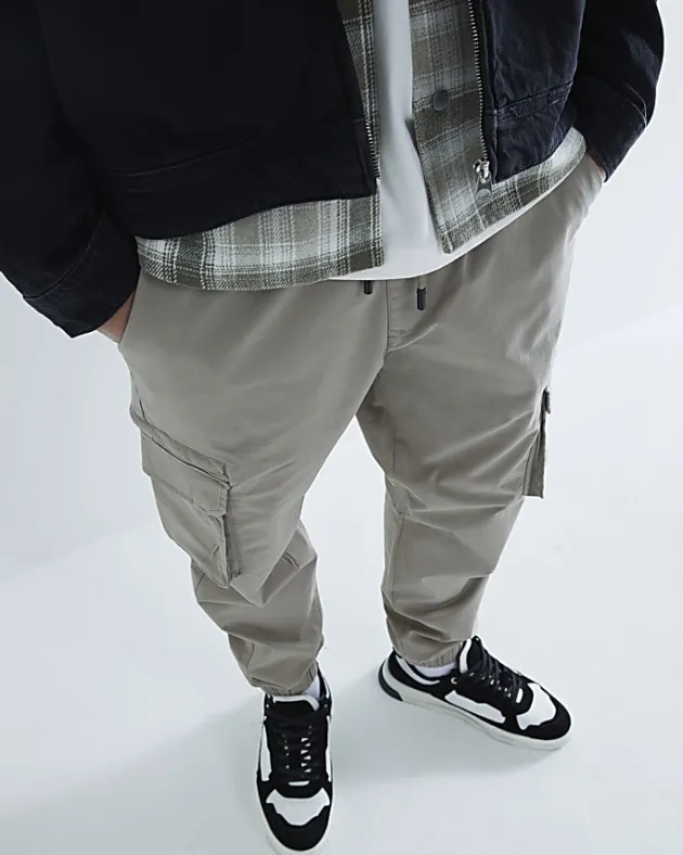 River Island regular fit cuffed cargo trousers< Trousers