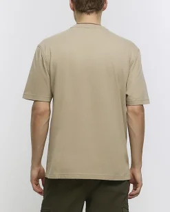 River Island regular fit t-shirt< Essentials