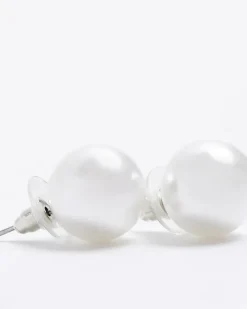 River Island Pearl Stud Earrings< Jewellery