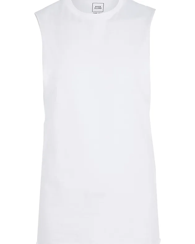 River Island regular fit vest< Essentials