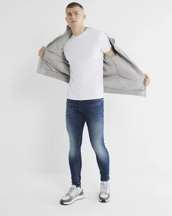 River Island RI Studio muscle fit t-shirt< Essentials
