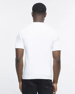 River Island RI Studio Muscle fit t-shirt< Essentials